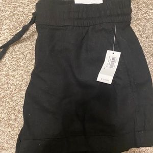 old navy khaki shorts